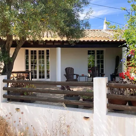 Holiday home Casinha Serena *